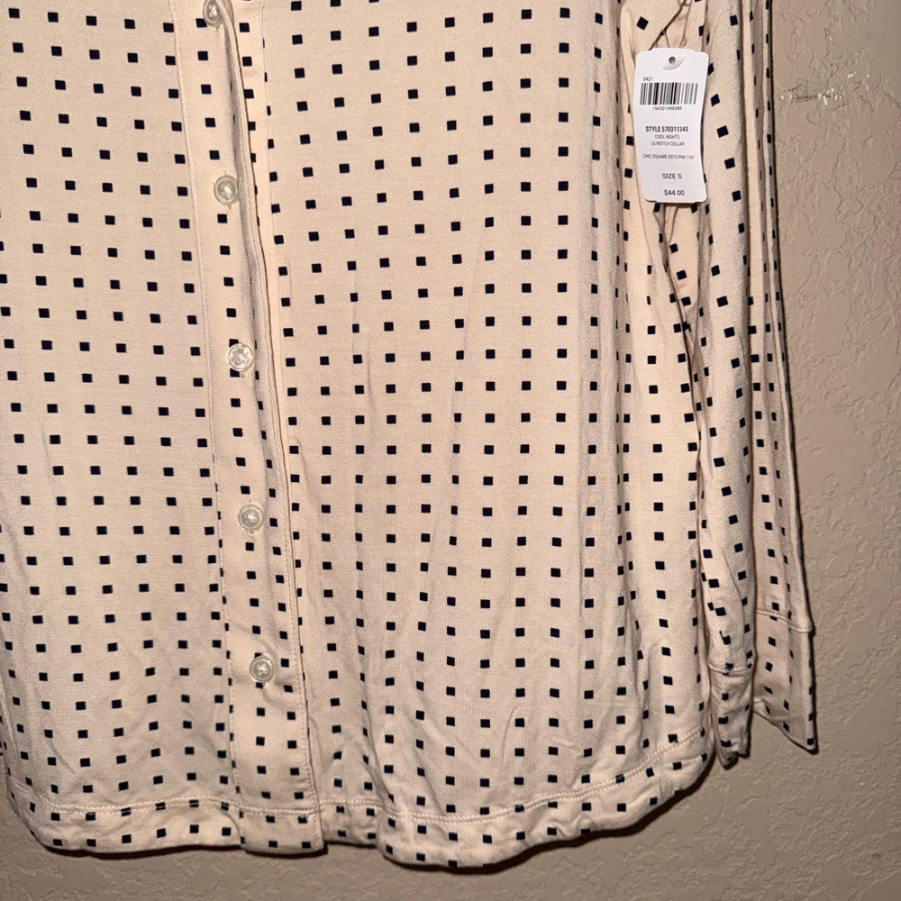 Soma Cool Nights crème colored pajama shirt with Black Dots- BNWT - Picture 4 of 10